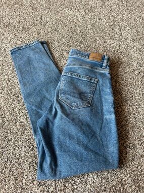 Classic Blue Jeans — Timeless Denim